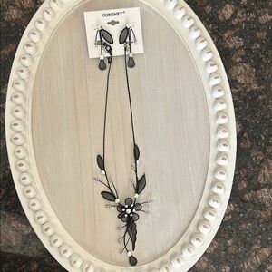 Coronet Black and Silver Necklace Set